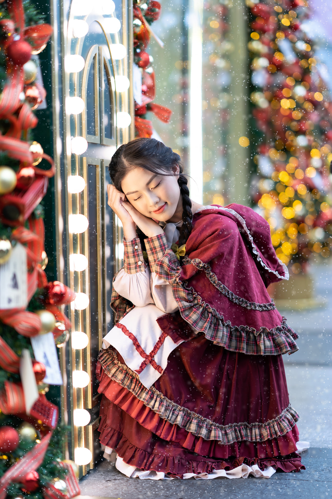 Cồ bé bán diêm image 7