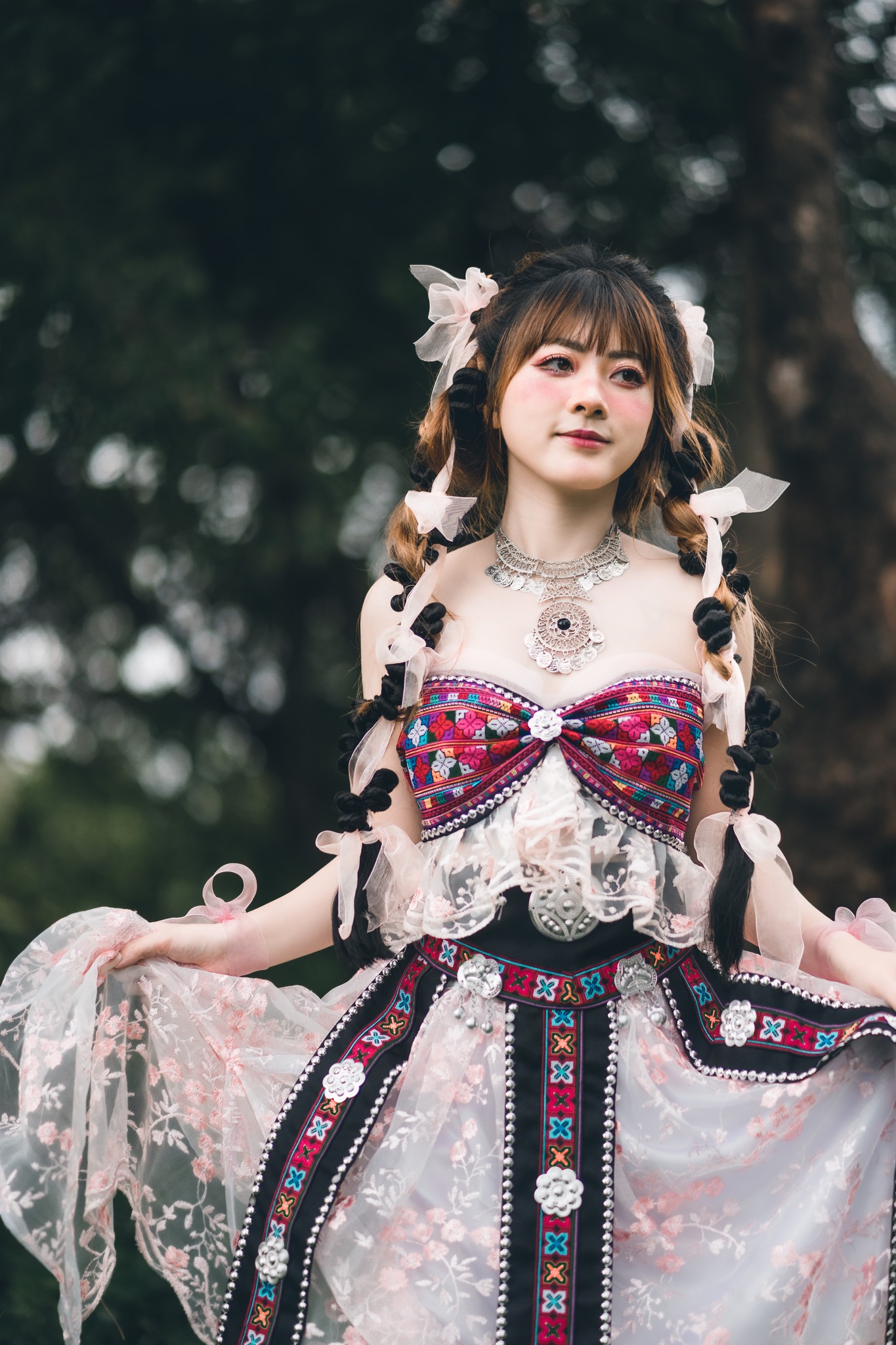 Em gái bản image 11